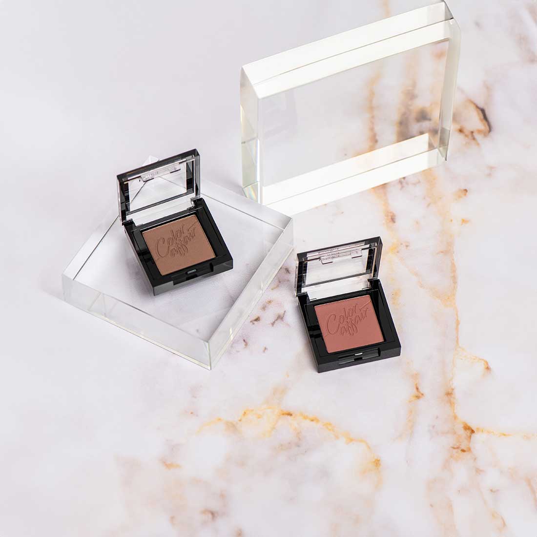 COLOR AFFAIR EYESHADOW